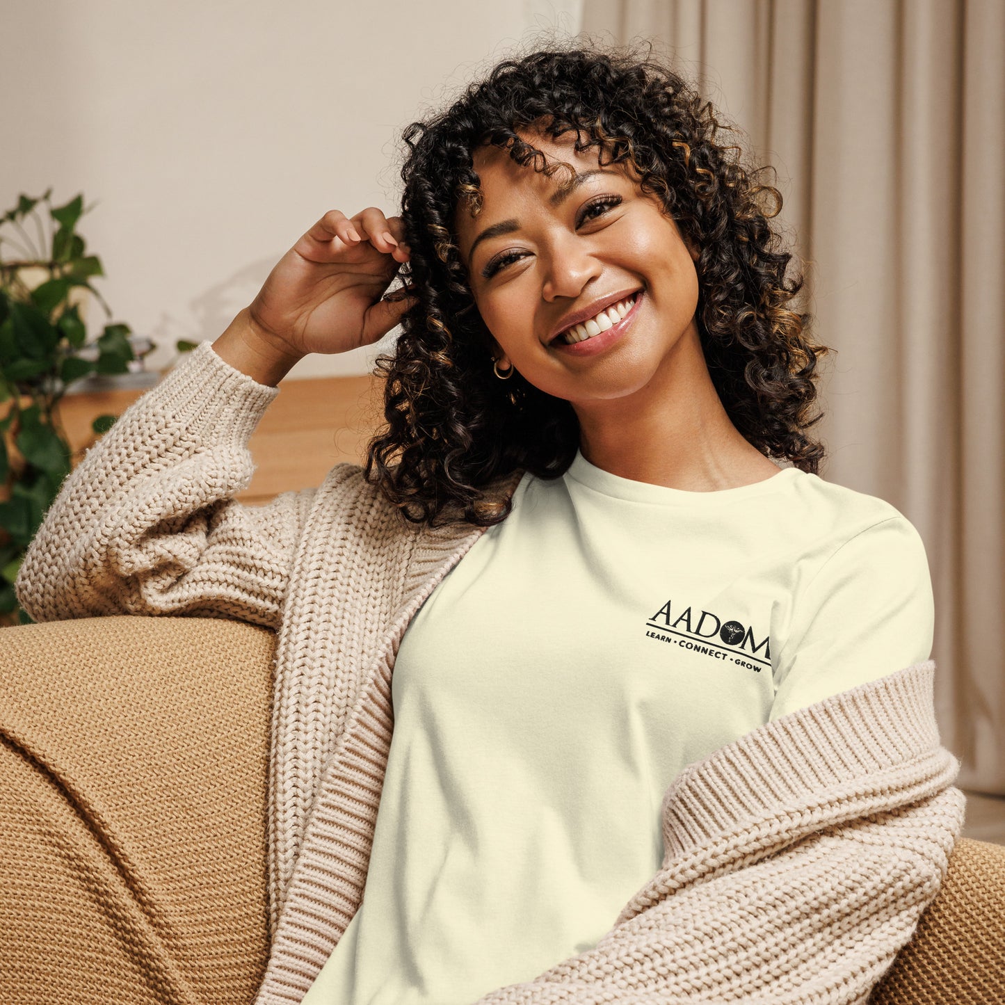 Women's Relaxed T-Shirt - Embroidered Black Logo