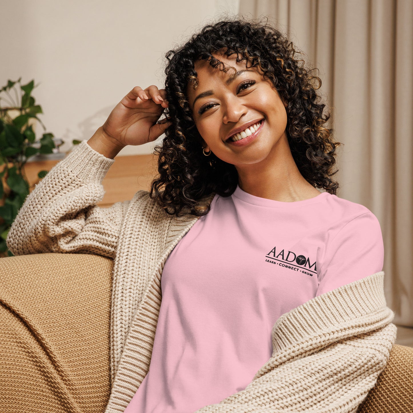 Women's Relaxed T-Shirt - Embroidered Black Logo